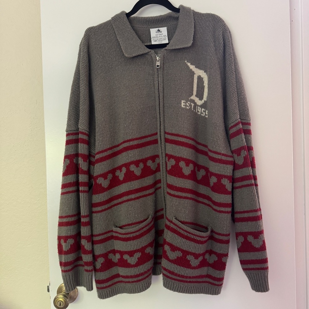 Spirit Jersey holiday cardigan size XL Price Firm